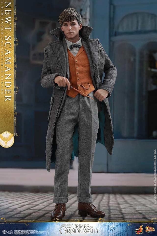 Hot Toys MMS512 FANTASTIC BEASTS: THE CRIMES OF GRINDELWALD - NEWT SCAMANDER