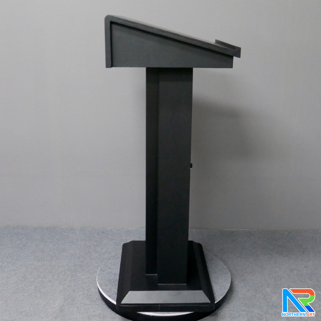 โพเดียมไม้ สีดำ ทรงโมเดิร์น TOP เอียง ขนาด (W)58 x (L)46 cm. สูง 114 cm. พร้อมตู้ใส่ของ มีกุญแจล็อค