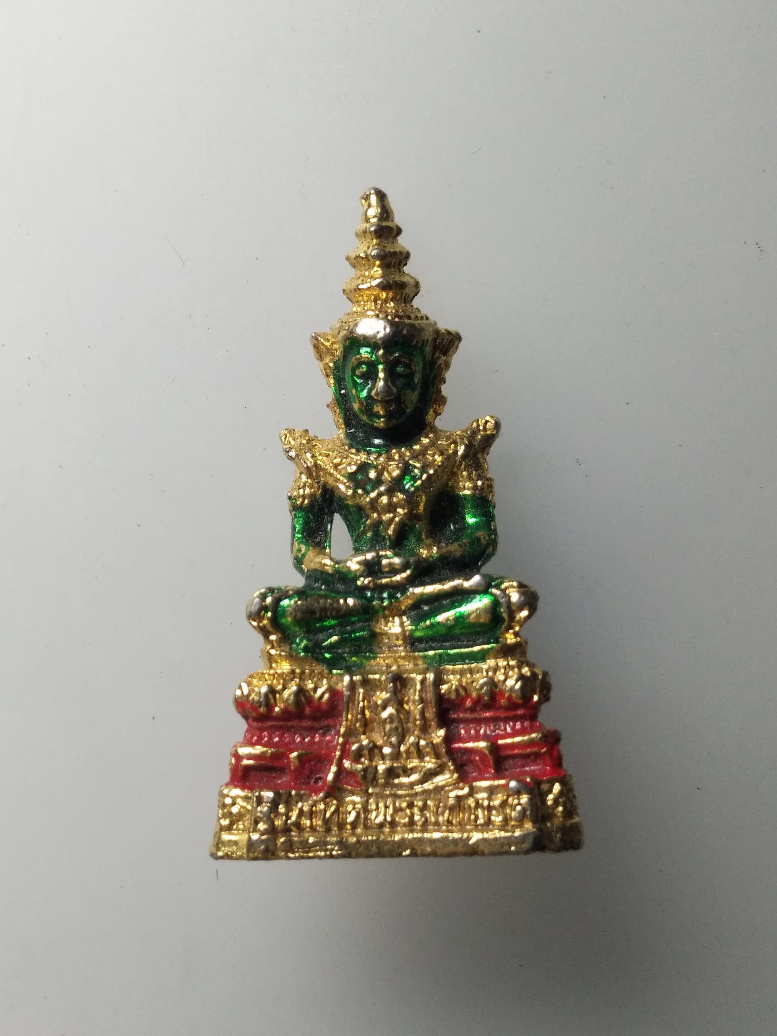 H324 รูปหล่อพระแก้วมรกต วัดพระเชตุพน รุ่นเทิดพระเกียรติ