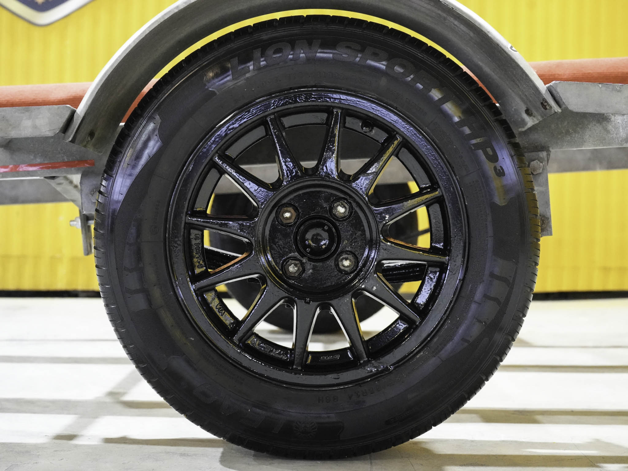 ขายเทลเลอร์ jetski ใส่รุ่น3ที่นั่งได้