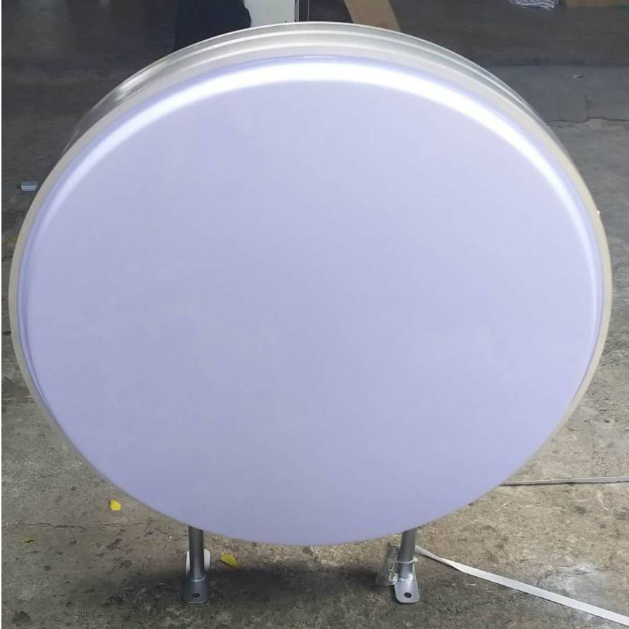 ตู้ไฟLED วงกลม 2 หน้า พร้อมงานพิมพ์สติ๊กเกอร์ ขอบสีเงิน อะคริลิคปั๊มนูน ขนาด30-120 ซม. (ราคาโครงพร้อมงานพิมพ์สติ๊กเกอร์)