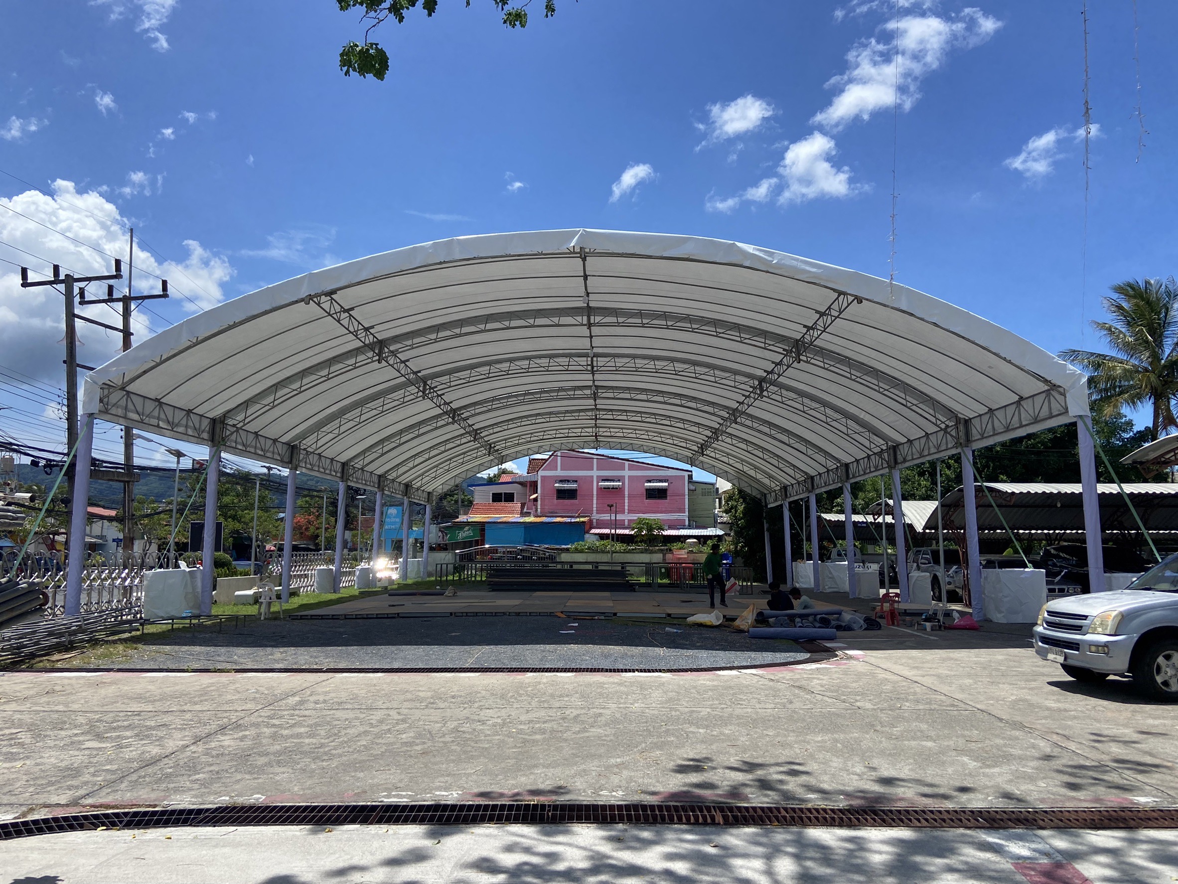 เต็นท์โดมขนาดใหญ่ กว้าง 18 เมตร เหมาะสำหรับงานแสดงสินค้า งานพิธีใหญ่ๆ หรืองานทั่วไป