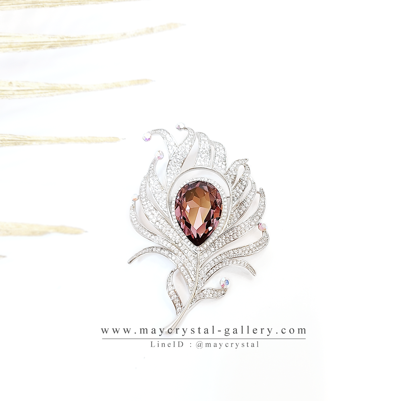 เข็มกลัดคริสตัลจากประเทศออสเตรีย (Embellished with Crystals from Austria) ,Premium zirconia