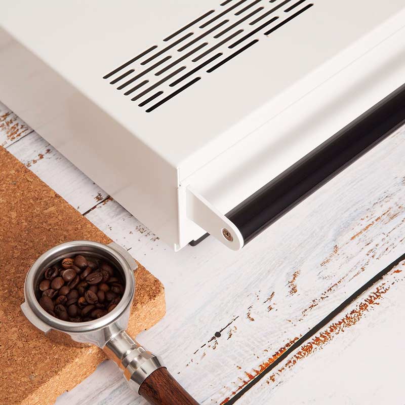 ลิ้นชักเคาะกากกาแฟ ที่เคาะกากกาแฟ มีตัวซับเสียง