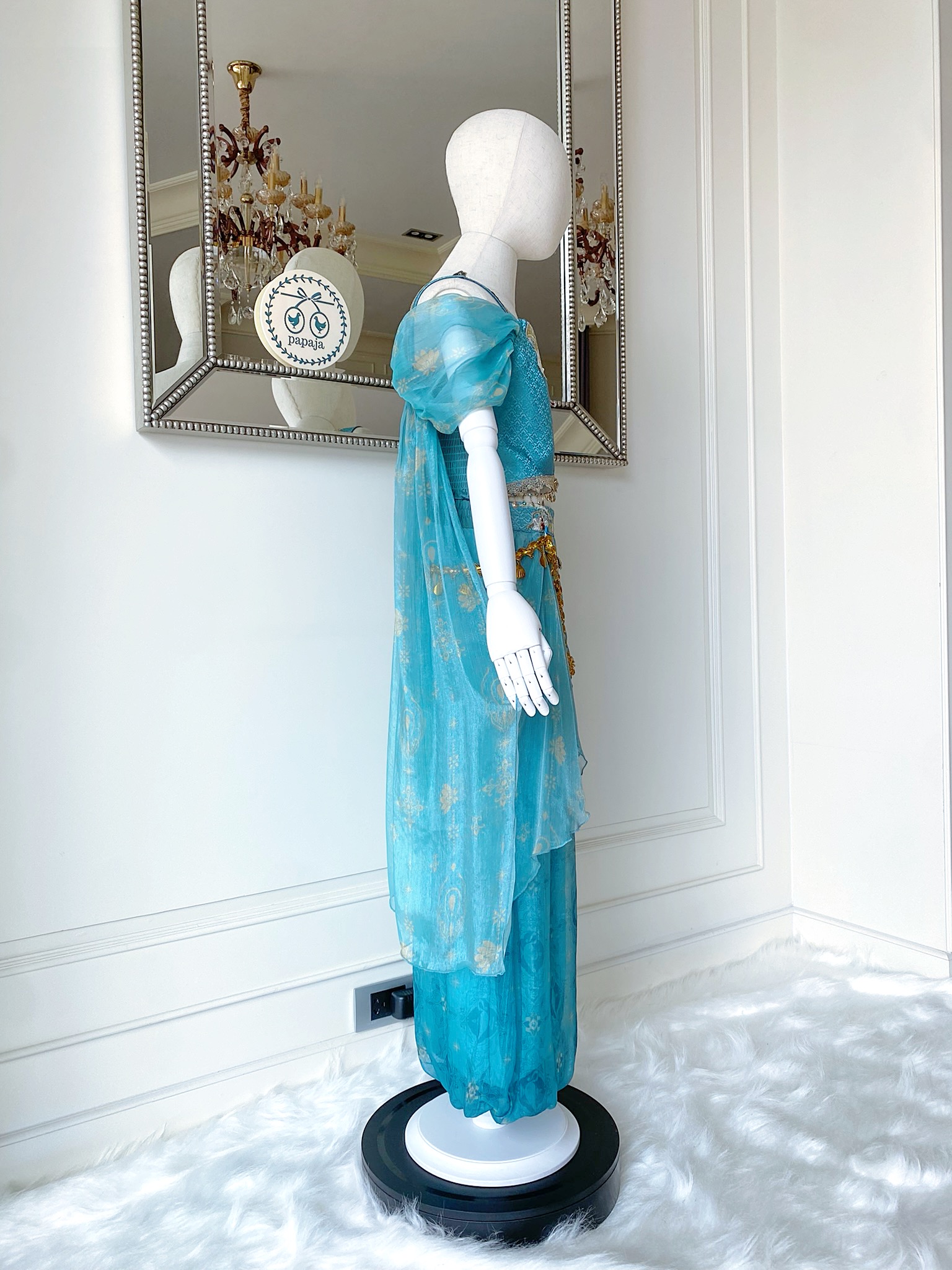 ชุดเจ้าหญิงจัสมิน (Jasmine) เซตแบบจัดเต็มงานสวยมาก