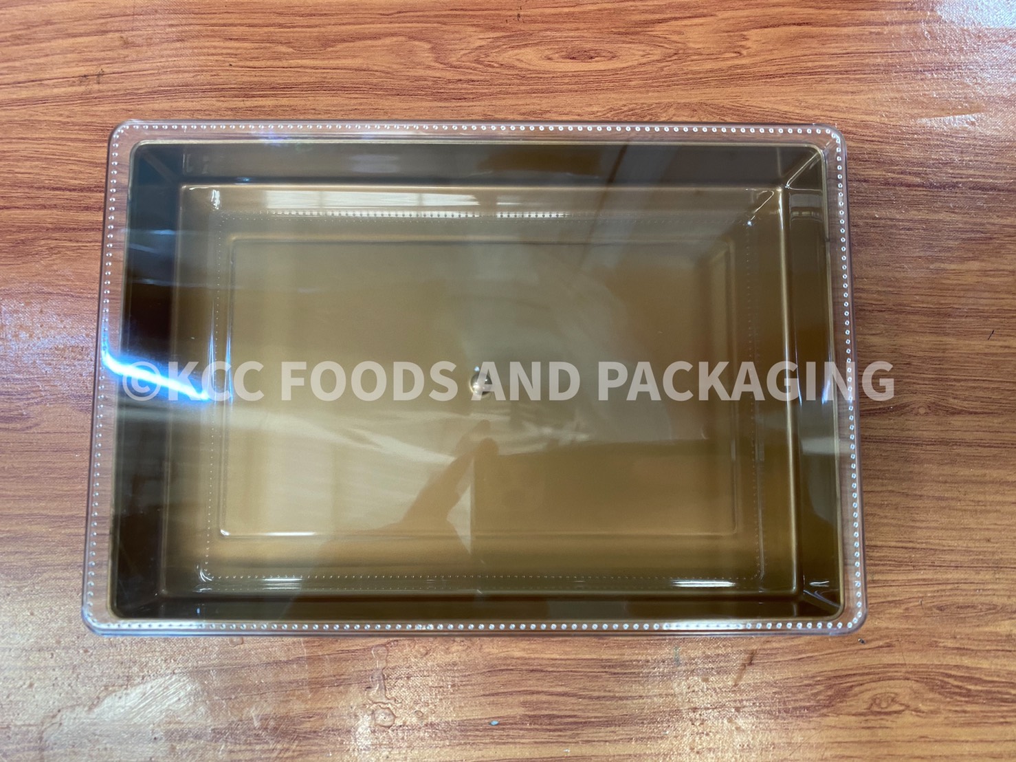 RW0939 กล่องพลาสติกแข็งสี่เหลี่ยม สีทอง/ใส