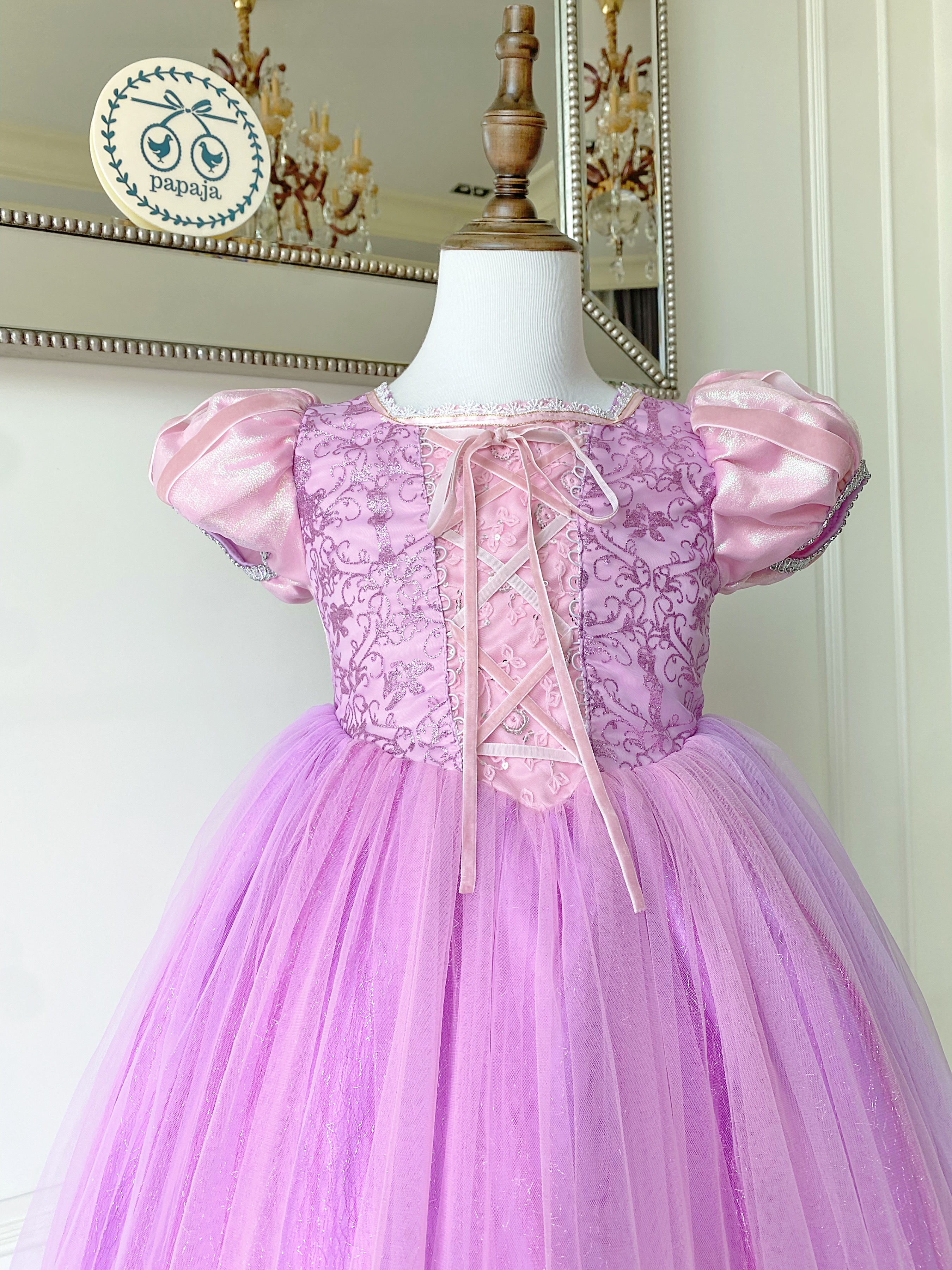 ชุดเจ้าหญิงราพันเซล รุ่นคลาสสิคยอดนิยม พร้อมปลอกแขนสวยหรู