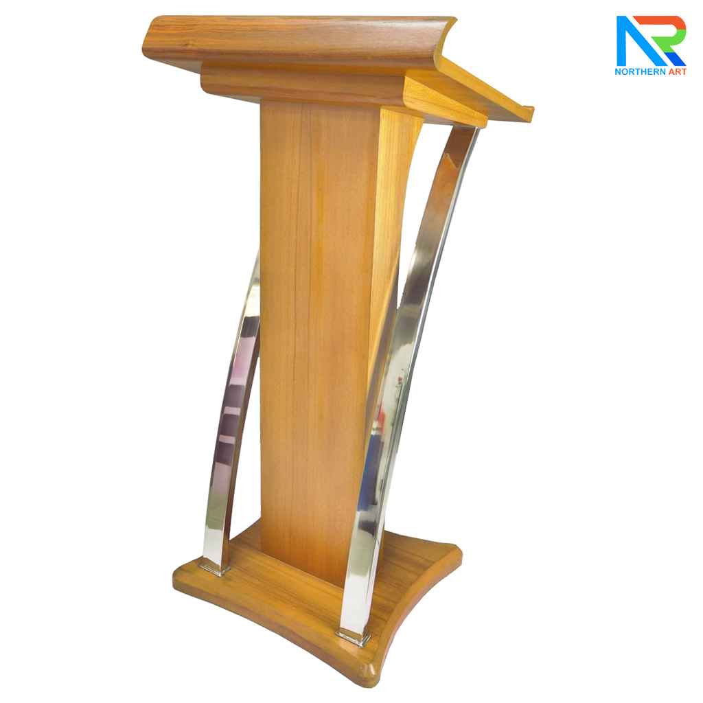 โพเดียมไม้ สีสัก ตกแต่งสแตนเลสเกรด304 ขนาด (W) 55 x (L) 50 x (H) 120 cm.