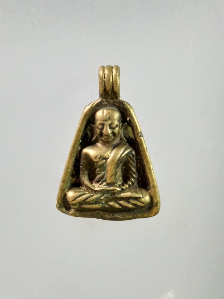 C431 เหรียญจอบเล็กหลวงพ่อเงินบางคลาน จ.พิจิตร หลัง ช
