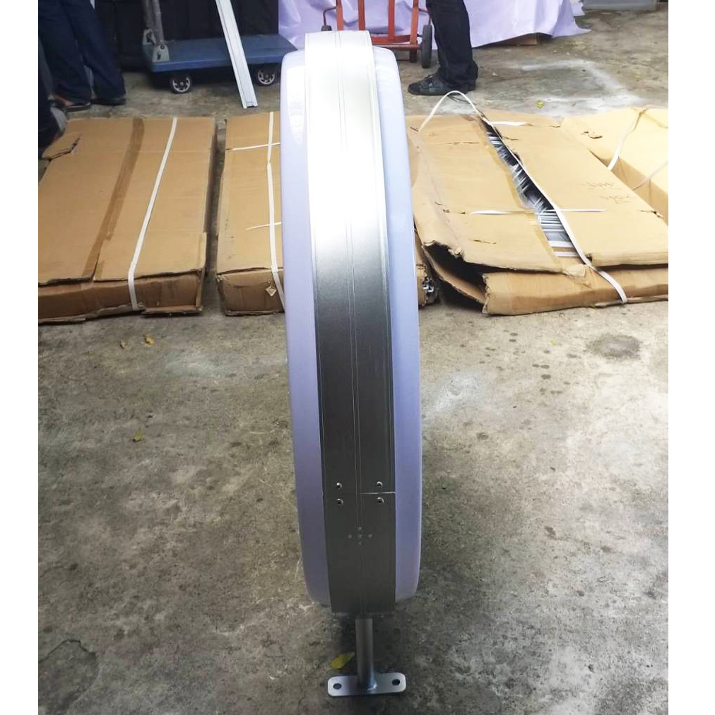 ตู้ไฟLED วงกลม 2 หน้า พร้อมงานพิมพ์สติ๊กเกอร์ ขอบสีเงิน อะคริลิคปั๊มนูน ขนาด30-120 ซม. (ราคาโครงพร้อมงานพิมพ์สติ๊กเกอร์)