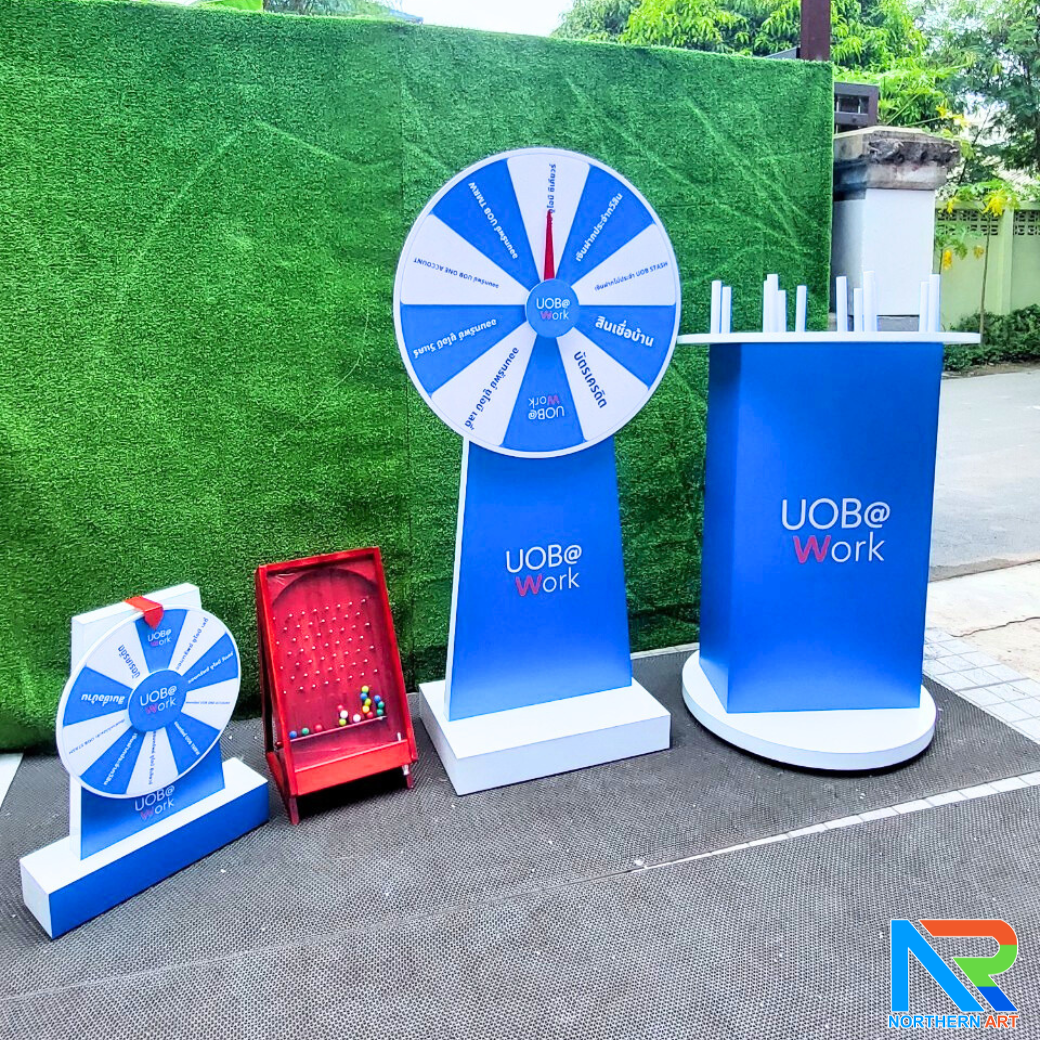 ชุดเกมส์ออกบูธ ประกอบไปด้วย เกมส์วงล้อตั้งพื้น + เกมส์วงล้อเหล็กตั้งโต๊ะ + เกมส์พินบอล + เกมส์โยนห่วง