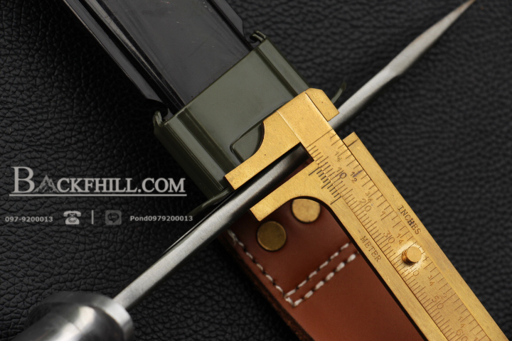 มีดพกทหารรุ่นเก่า ดาบติดปลายกระบอกลำกล้อง ขนาด 11 นิ้ว งานประณีตเก่าเก็บ AAA พร้อมซองแข็งอย่างดี