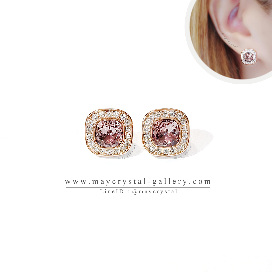 ต่างหูคริสตัลจากประเทศออสเตรีย (Embellished with Crystals from Austria)