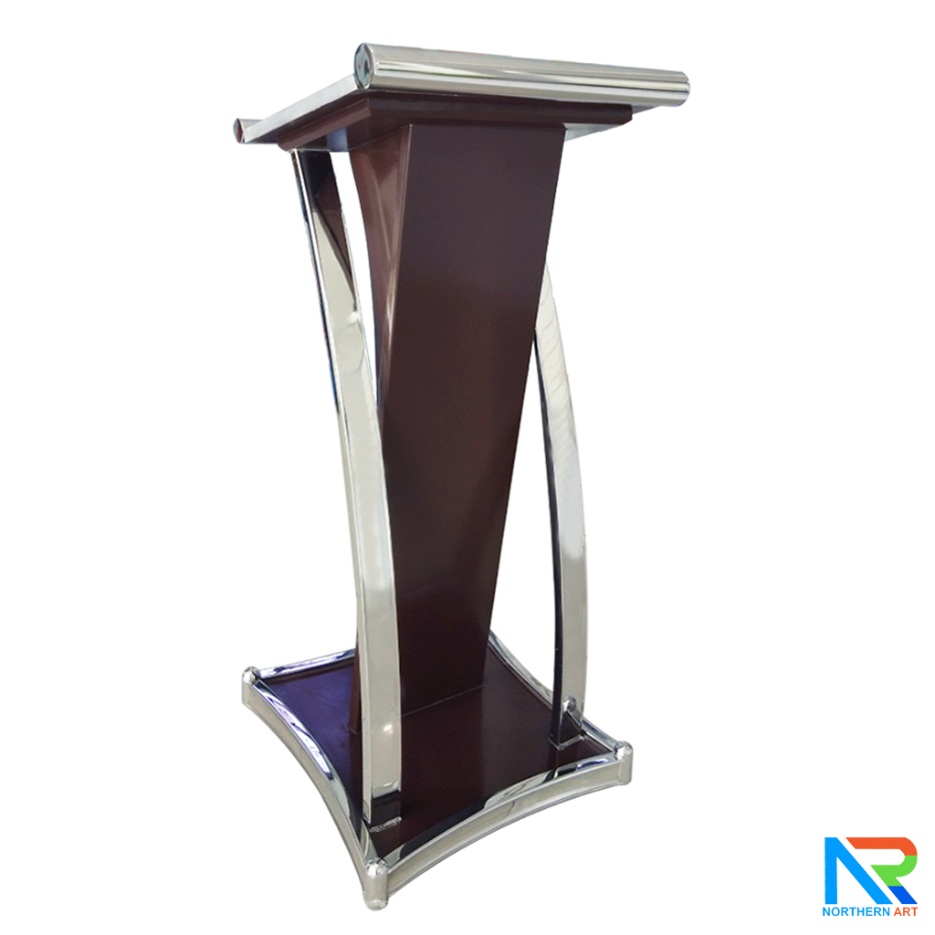 โพเดียมไม้สีโอ๊ค ตกแต่งสแตนเลส เกรด304 ขนาด (W) 47 x (D) 44 x (H)120 cm.