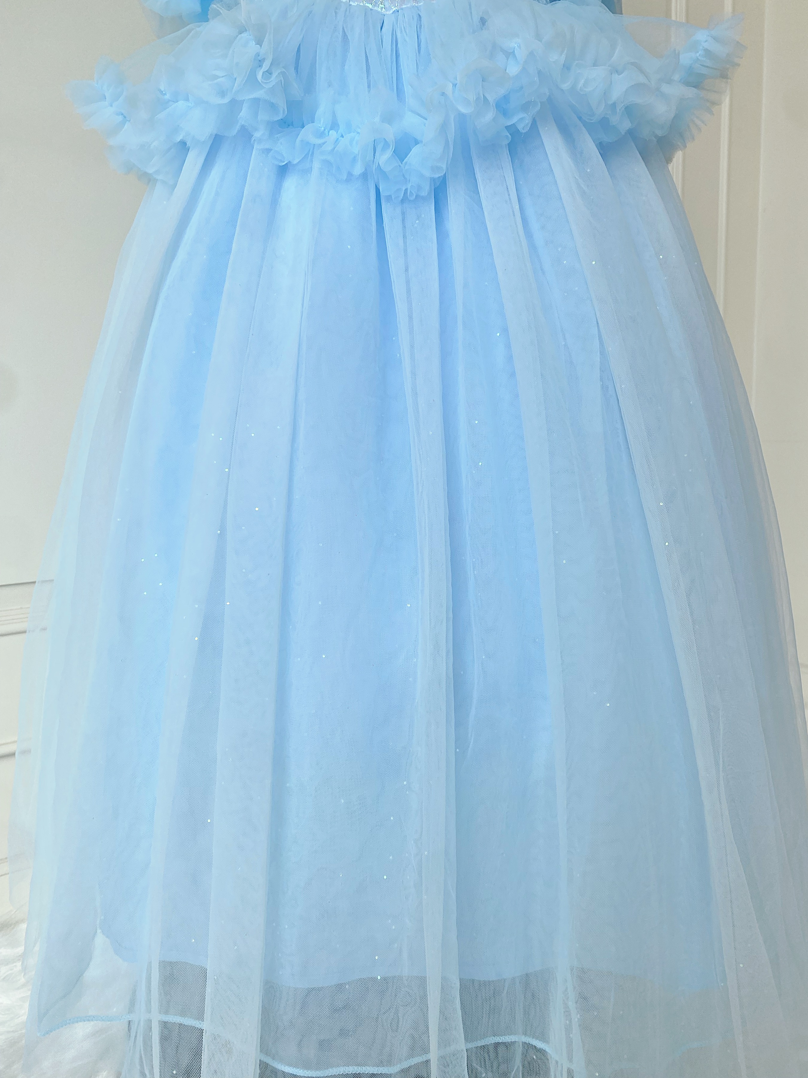 ชุดเจ้าหญิงซินเดอเรลล่าแขนตุ๊กตา ช่วงเอวต่อระบายผ้าโปร่ง 2 ชั้น