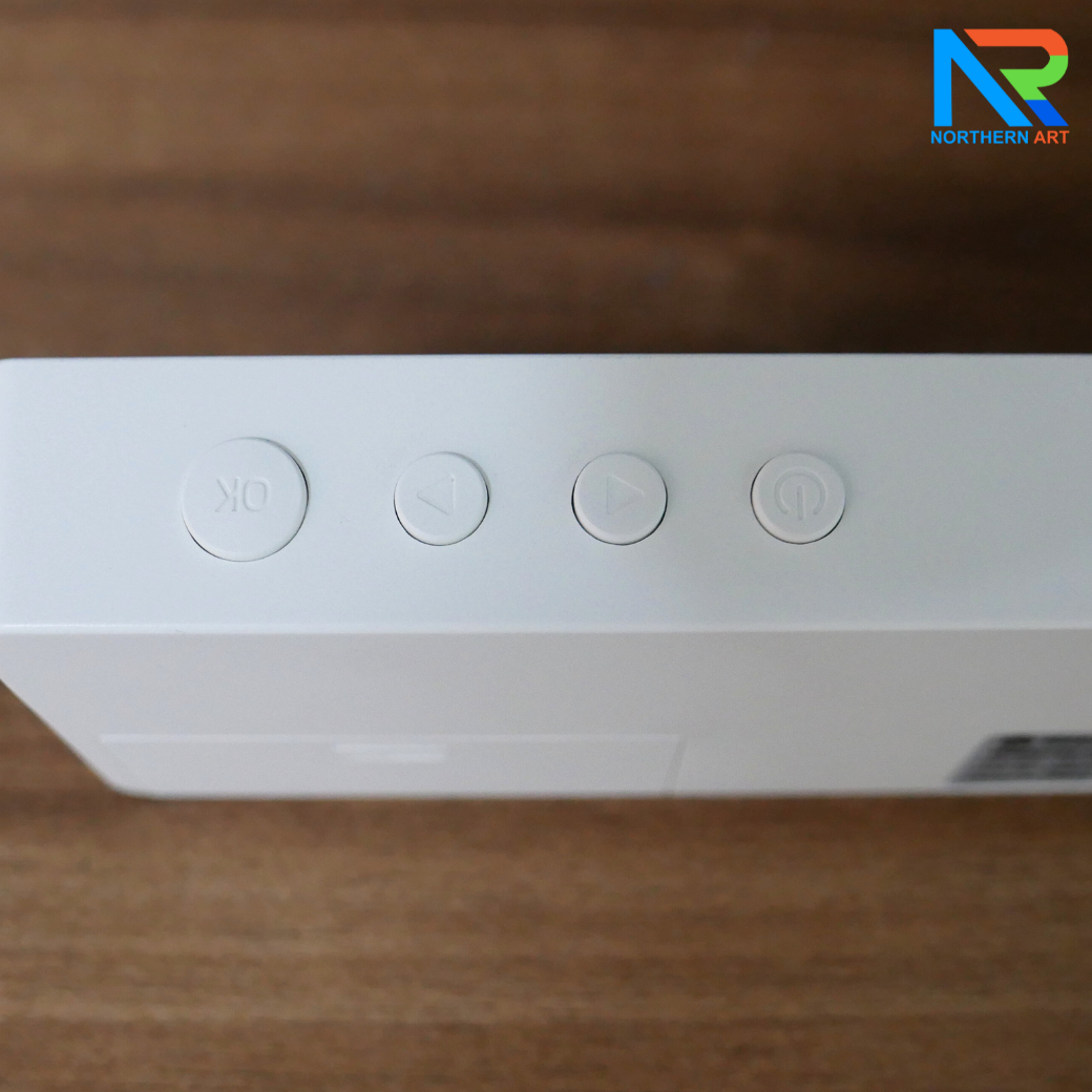 เป้าไฟฟ้าไร้สาย Wireless electronic scoring target เป้าไฟ LED 8 ดวง พร้อมตัวคอนโทรลแสดงผล LED ปืนกระสุนเจล 2 กระบอก