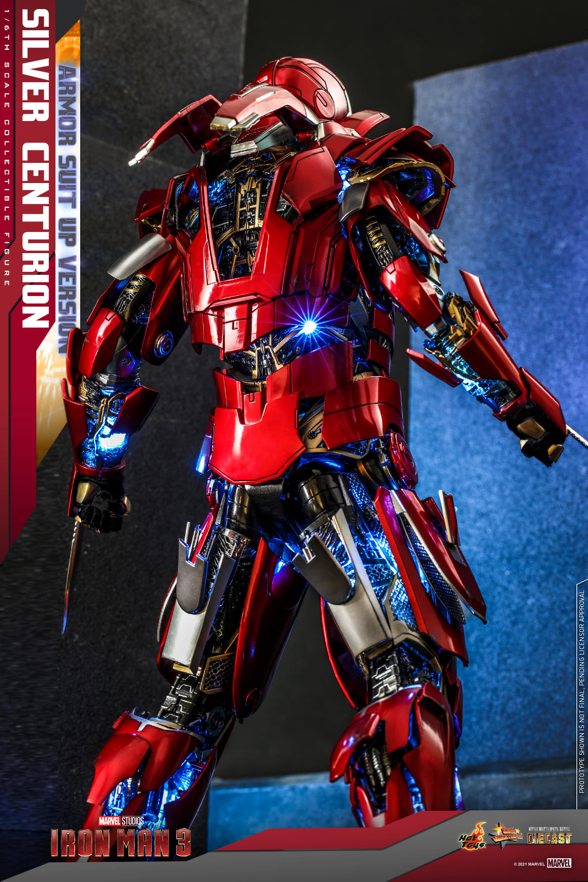 Hot Toys MMS618D43 1/6 Iron Man 3 - Silver Centurion (Armor Suit Up Version)