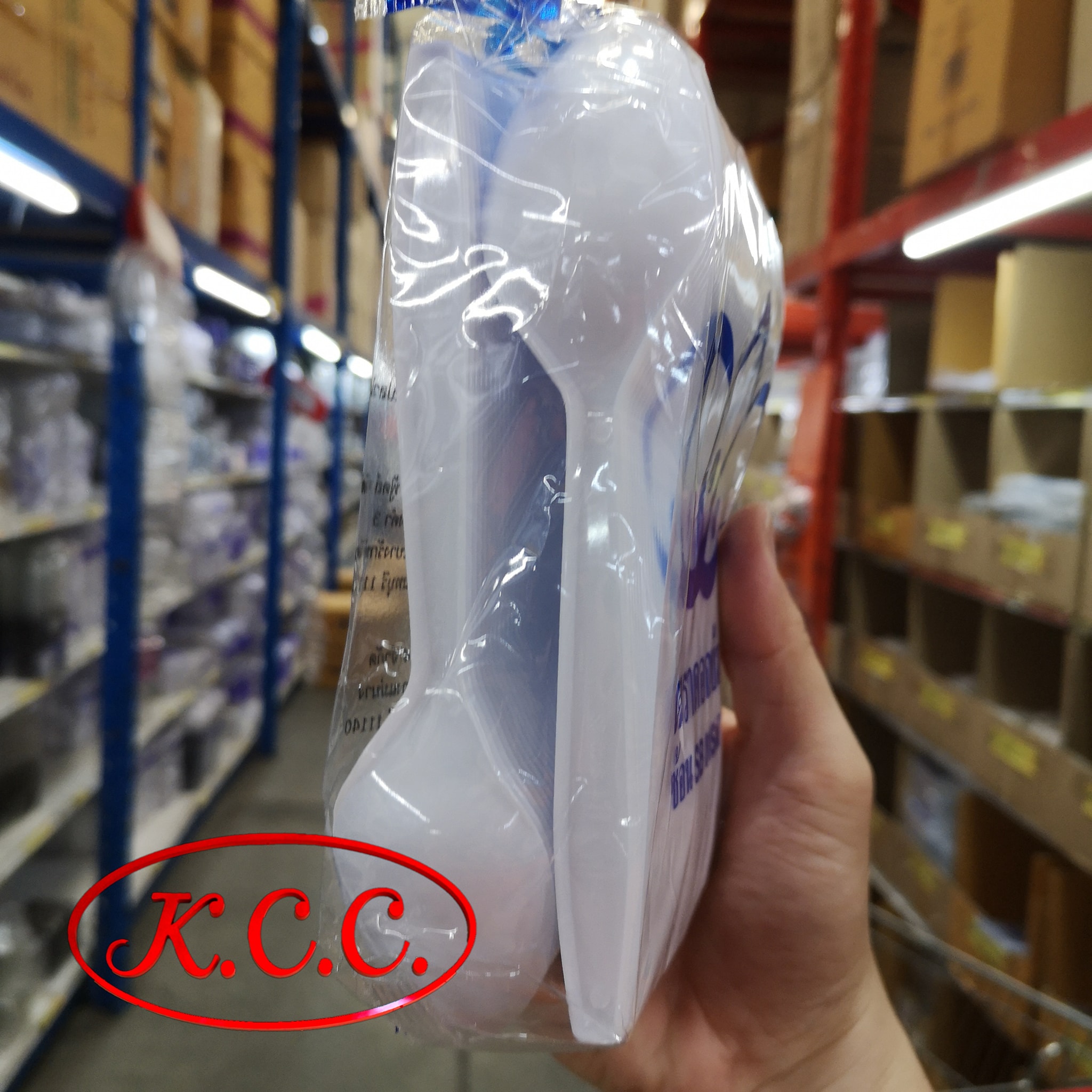 ช้อนพลาสติก ขาว SB 01S/M (100 ชิ้น) ตรา ดอกบัว