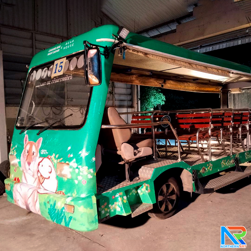 สติ๊กเกอร์ติดรถ โดยสาร ไม่ทิ้งคราบกาว สั่งผลิตและติดตั้งตามแบบที่ต้องการ ติดได้ทั้ง กรุงเทพ และ เชียงใหม่