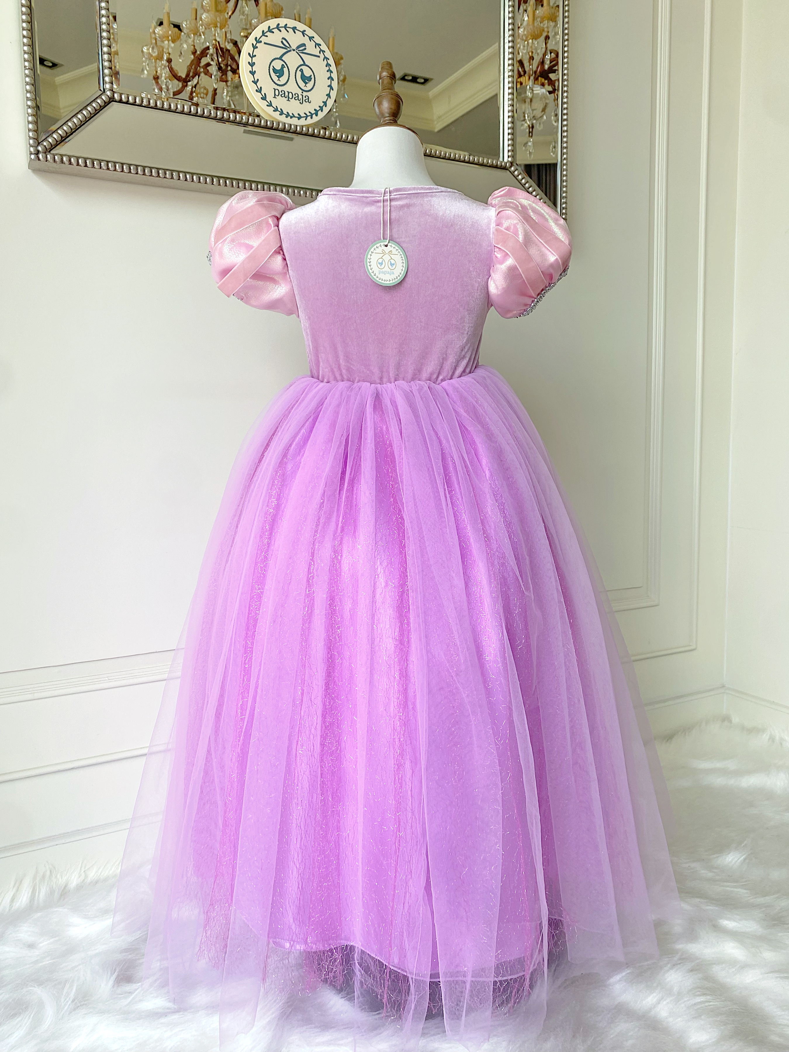 ชุดเจ้าหญิงราพันเซล รุ่นคลาสสิคยอดนิยม พร้อมปลอกแขนสวยหรู