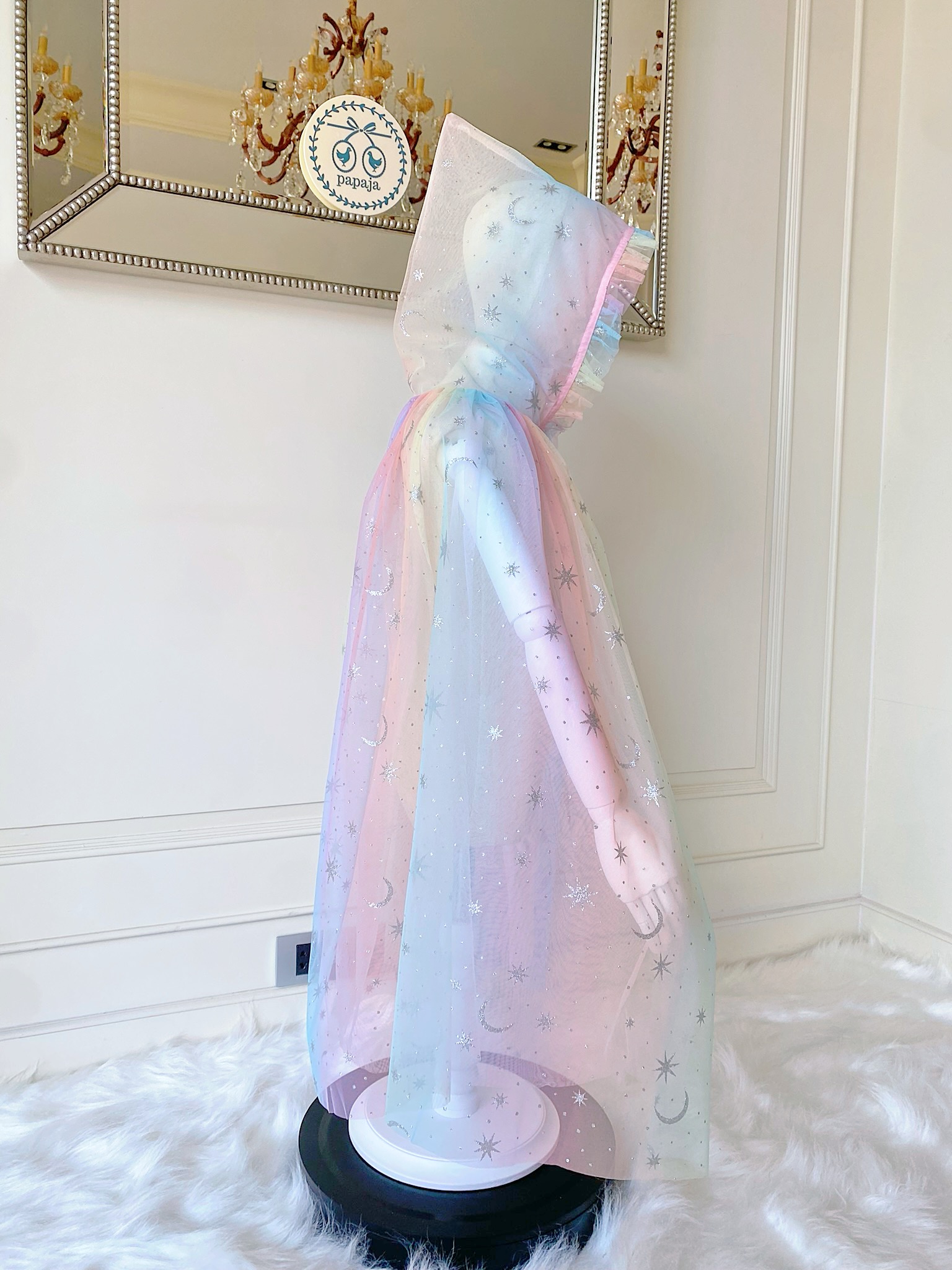 ผ้าคลุมชุดเจ้าหญิงสีเรนโบว์พาสเทล สกรีนลายวิ้ง วัสดุอย่างดี (ยาว 75 cm.)