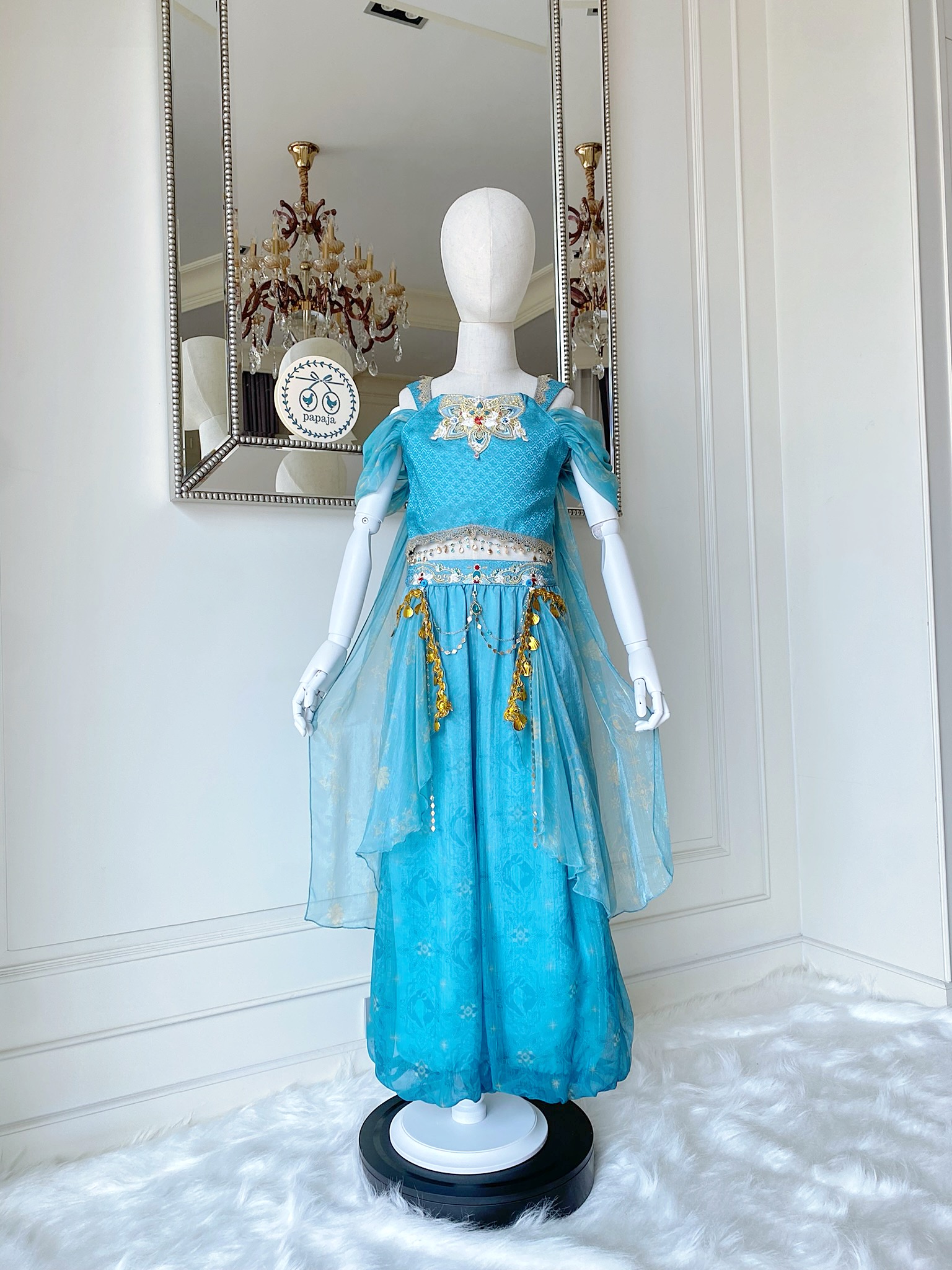 ชุดเจ้าหญิงจัสมิน (Jasmine) เซตแบบจัดเต็มงานสวยมาก