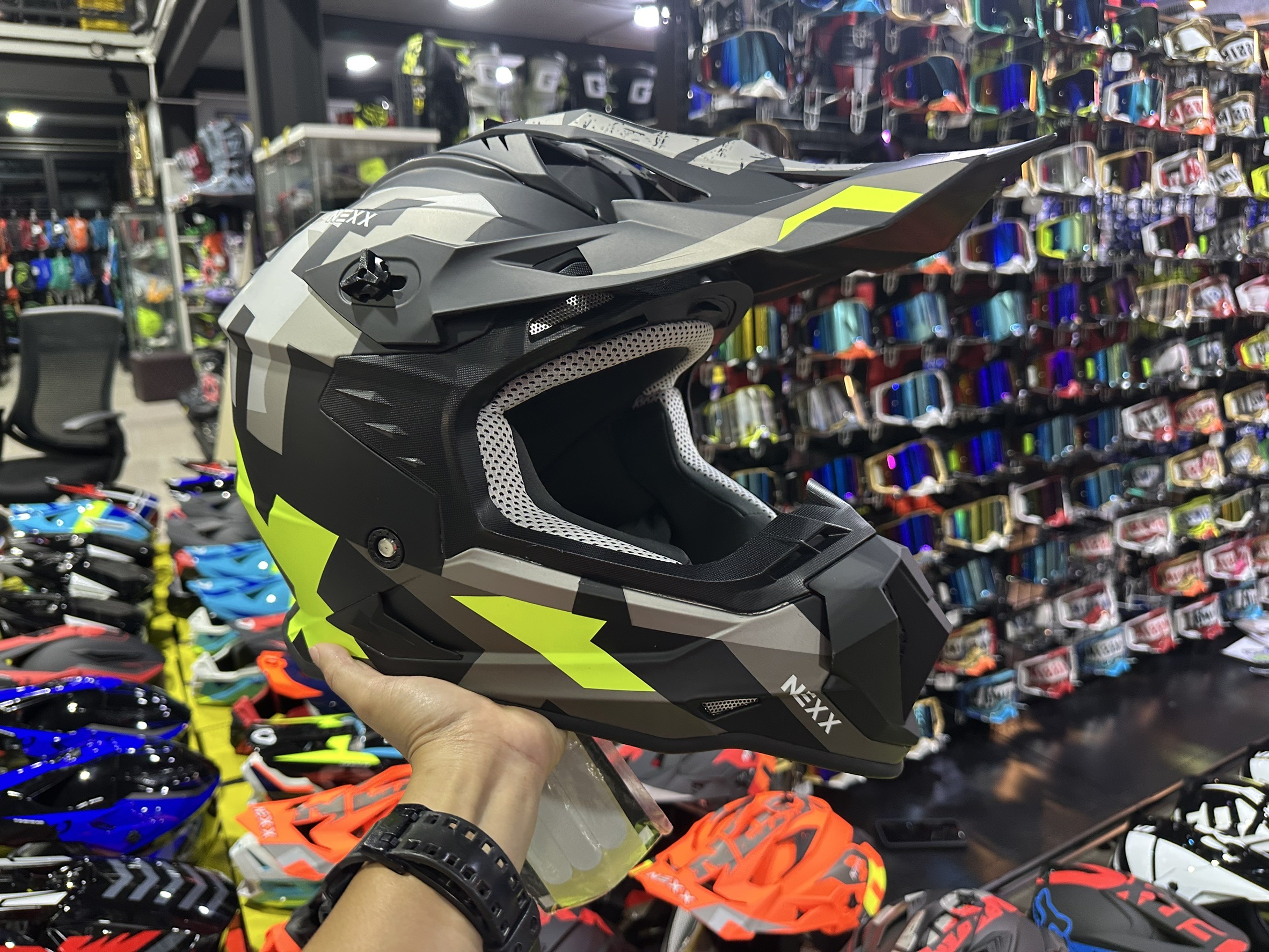 หมวกวิบาก Nexx V.1