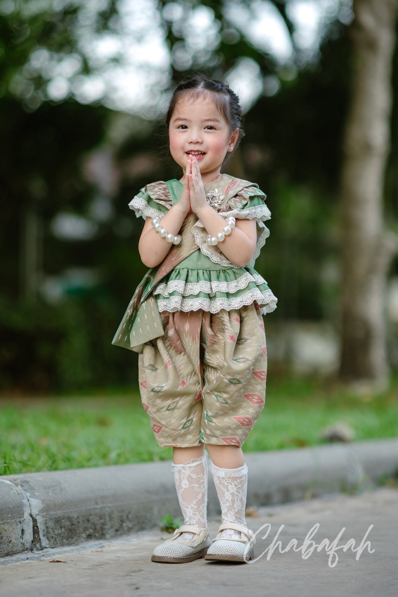 (เซต 4 ชิ้น) ชุดไทยแบรนด์ Chabafah รุ่น ศิรินภา สีเขียว