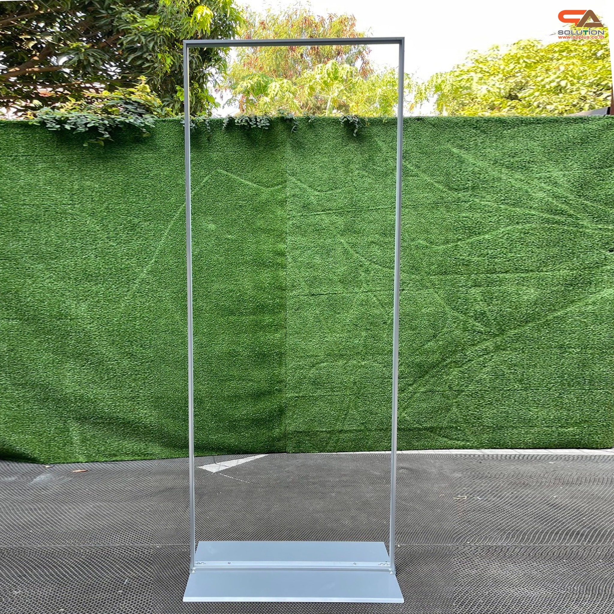 ป้ายตั้งพื้น รุ่นLUXURY ขนาด 80x200 ซม. โครงอะลูมิเนียม ฐานเหล็กหนา โชว์งานพิมพ์ 2 ด้าน ถอดประกอบได้