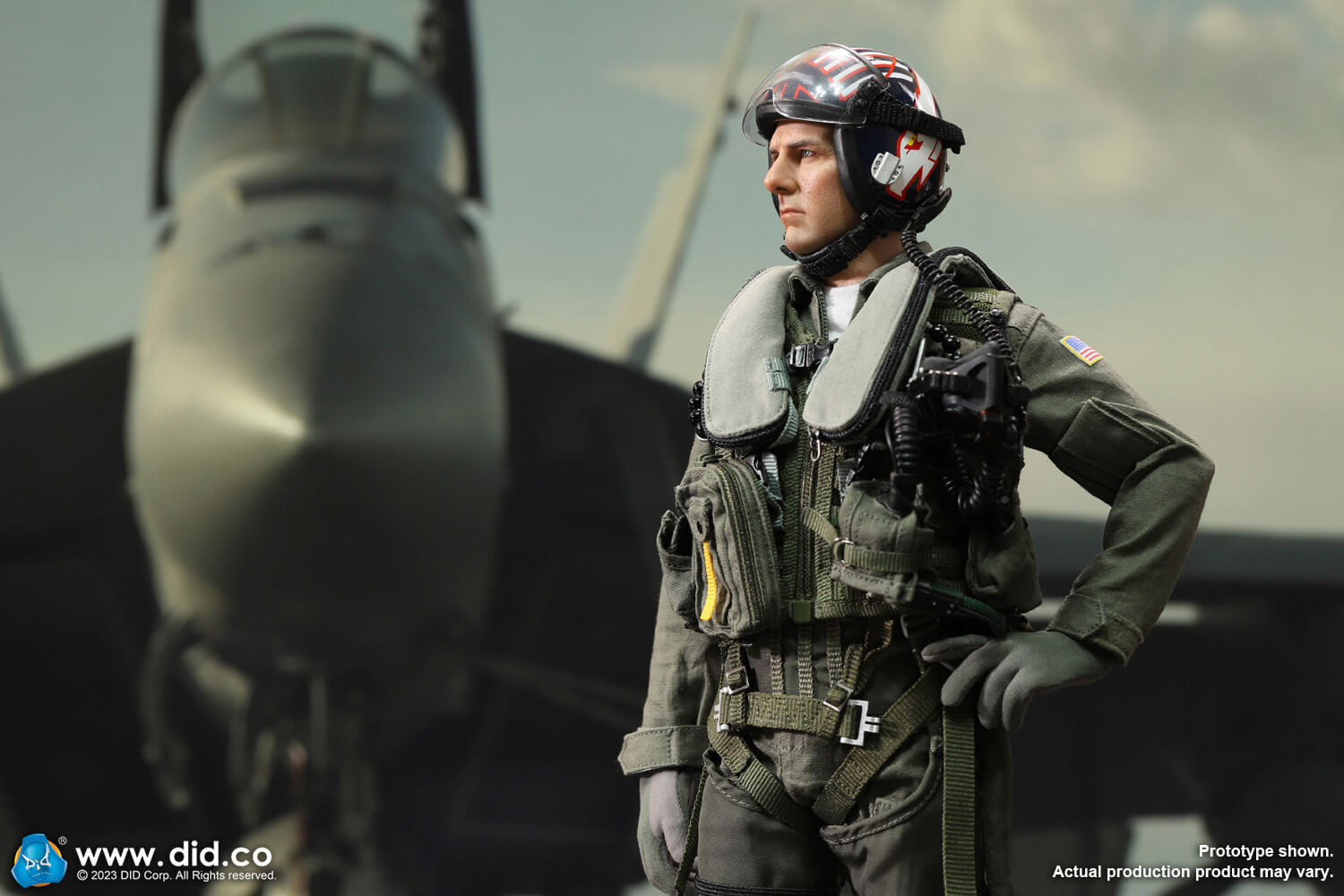 DID MA80170 1/6 The US Navy Fighter Weapons School Instructor F/A-18E Pilot – Captain Mitchell