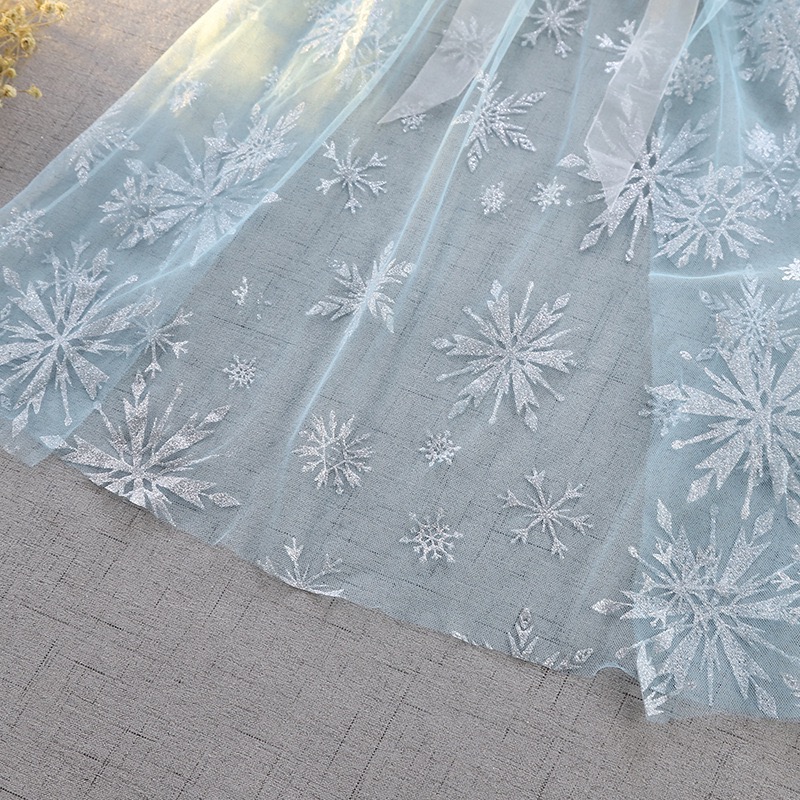 ชุดเจ้าหญิงเอลซ่า รุ่นเด็กเล็ก แขนกุดปักเลื่อมพร้อมผ้าคลุมสกรีนลาย Snow Flake