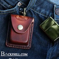 ซองหนังใส่ ZIPPO ซองหนังแท้สำหรับใส่ไฟแชค ZIPPO HANDMADE 100% By BACKFHILL. สีน้ำตาลเข้ม