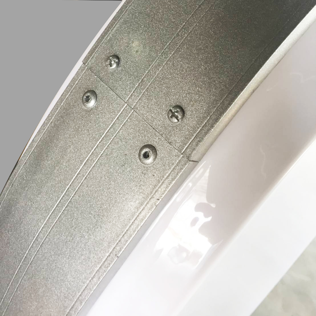 ตู้ไฟLED วงกลม 2 หน้า พร้อมงานพิมพ์สติ๊กเกอร์ ขอบสีเงิน อะคริลิคปั๊มนูน ขนาด30-120 ซม. (ราคาโครงพร้อมงานพิมพ์สติ๊กเกอร์)