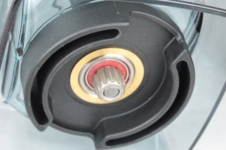 เครื่องปั่นน้ำผลไม้ ปั่นสมูทตี้ JTC 1200W (TM767)