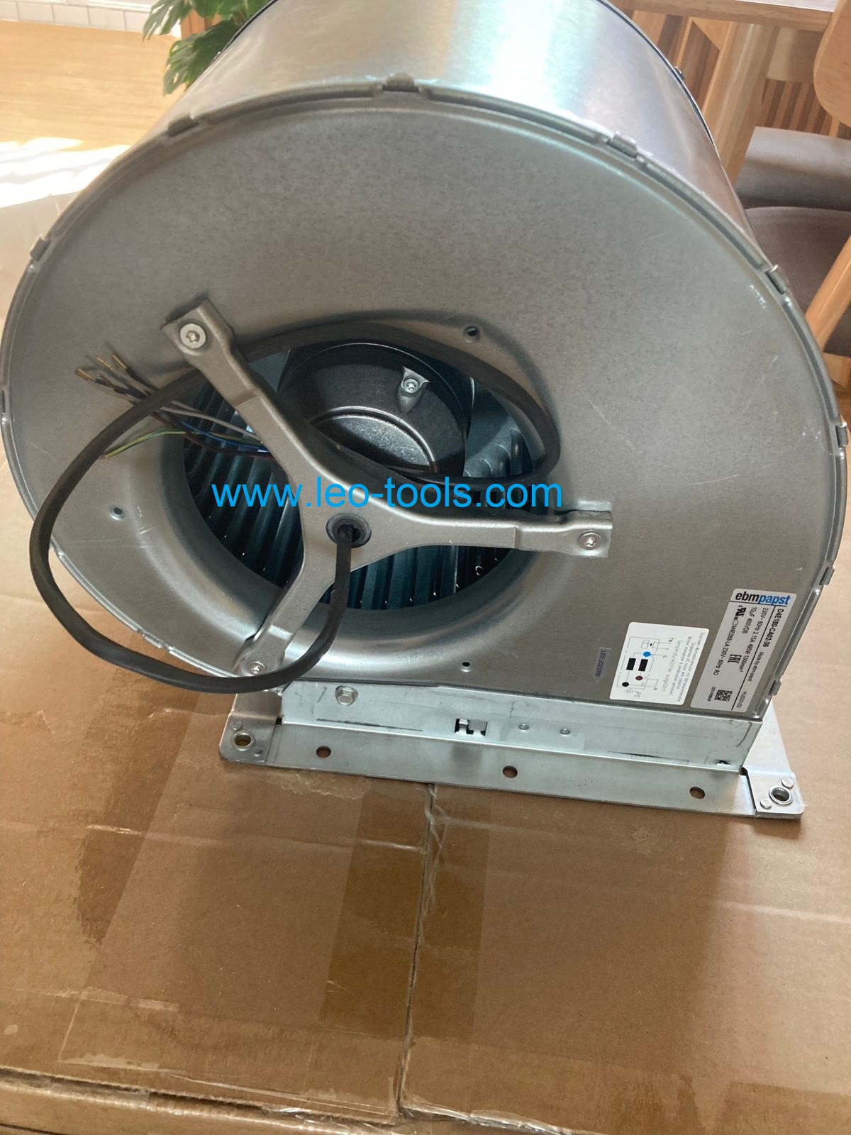 D4E180-CA02-36 230V 1.68A 380W EBM-PAPST สำเนา