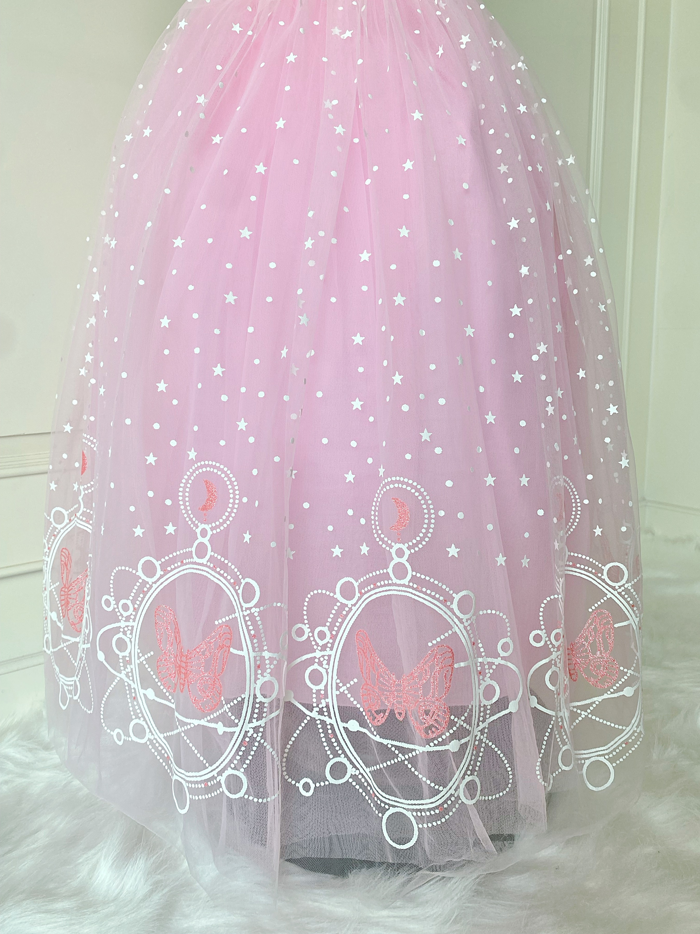 ชุดเจ้าหญิงออโรร่า ปกคอบัวรูปโบว์ กระโปรงสกรีนลายสวย