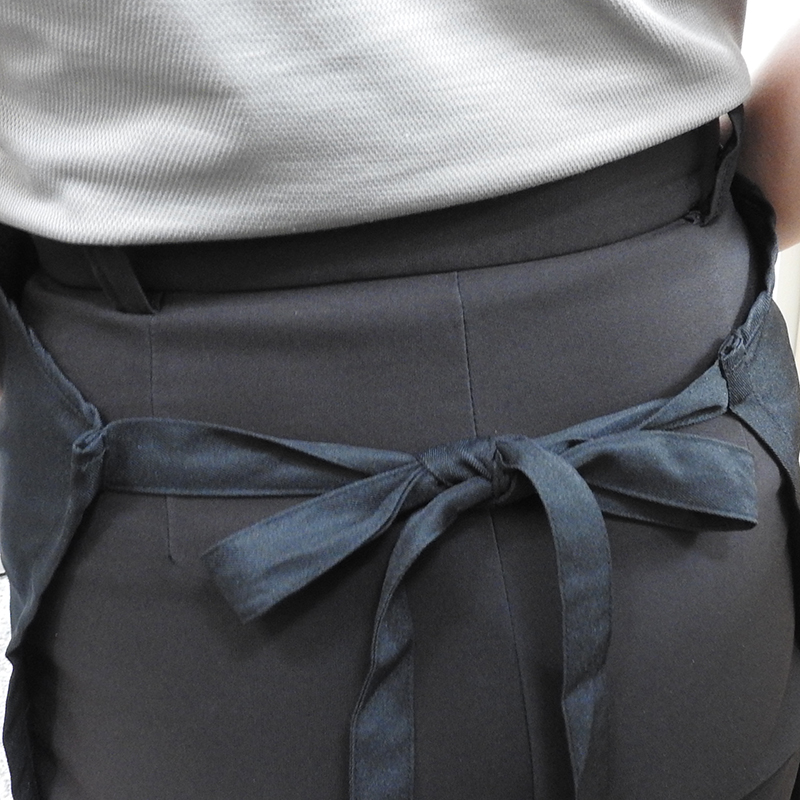 ผ้ากันเปื้อน Logo imix สีดำ สายคล้องคอ ผูกด้านหลัง