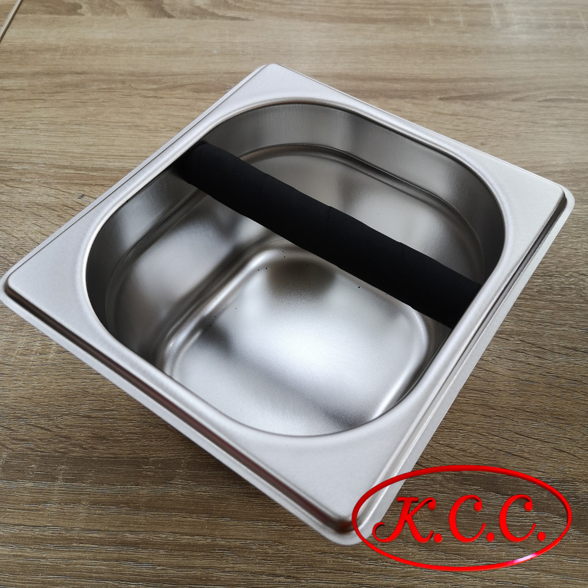 ถังเคาะกากกาแฟ สแตนเลส ก้นลึก 10 ซม. Stainless steel knocking bowl 10 cm.