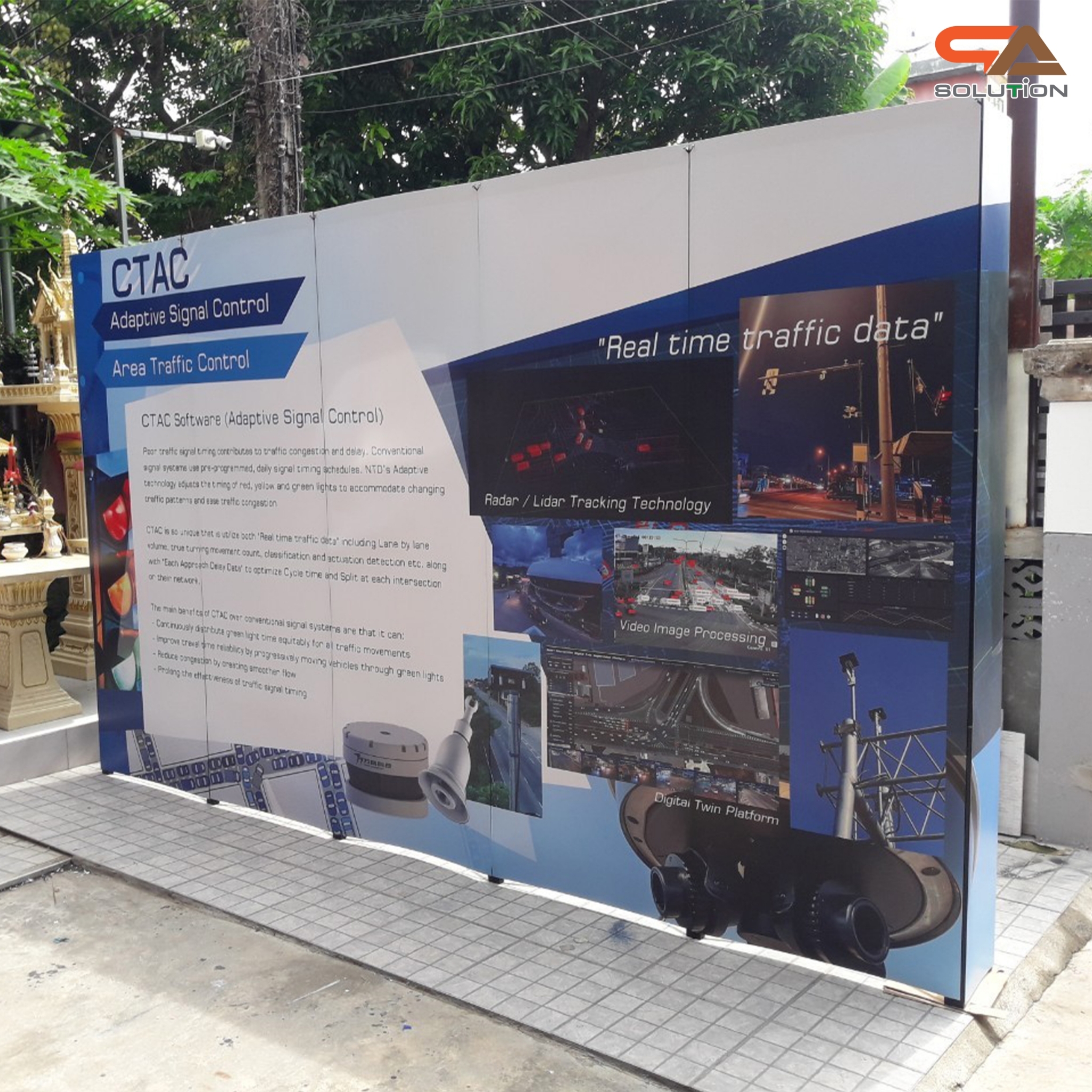 BACK DROP ฉากแบคดรอป รุ่นเหลี่ยม แบบตรง โครงอะลูมิเนียมพร้อมงานพิมพ์ + โคมไฟ 2 ชุด และกระเป๋าล้อลาก 1 ใบ