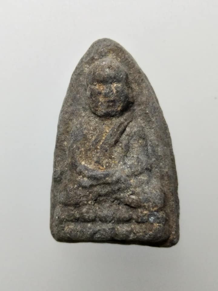 F146 หลวงปู่ทวดเนื้อว่าน