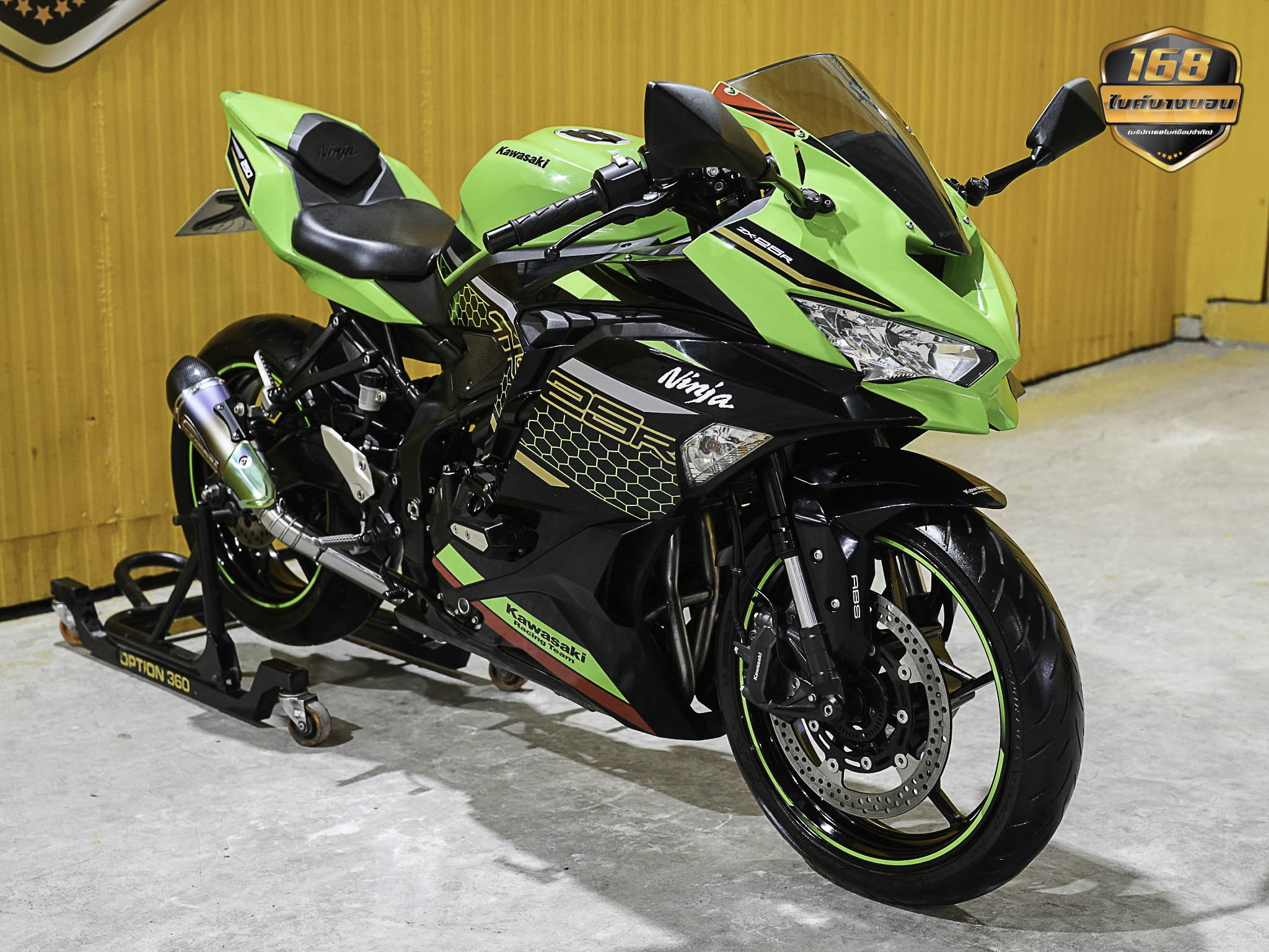 KAWASAKI Ninja ZX-25R ปี 2021 ฟรีดาวน์ออกรถใช้เงิน 0 บาท