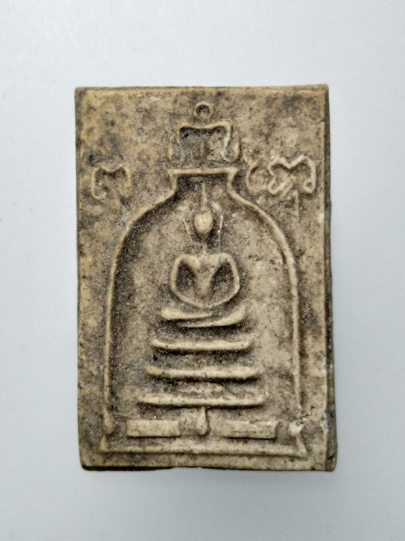 F025 พระสมเด็จซุ้มระฆัง ฝังตะกรุดโทน หลวงปู่นาค วัดระฆัง ปี2495