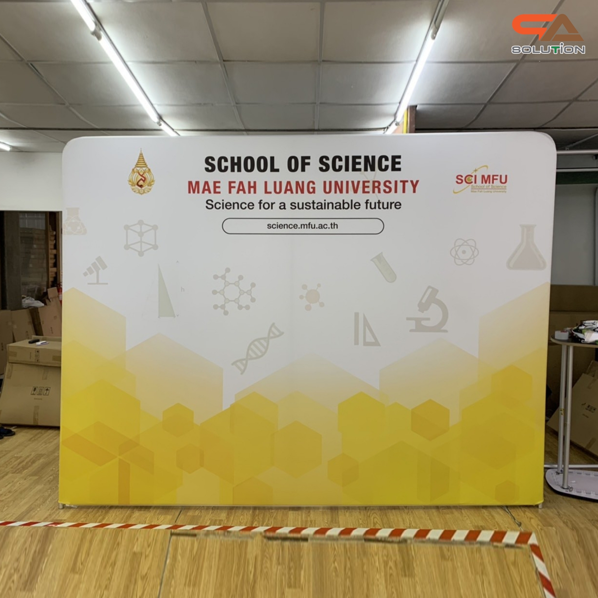 CLEARANCE SALE! แบคดรอปผ้า Fabric Backdrop รุ่นตรง ขนาด (W)244 x (H)226 cm. โครงอะลูมิเนียมถอดประกอบได้ แถมกระเป๋า ฟรี!