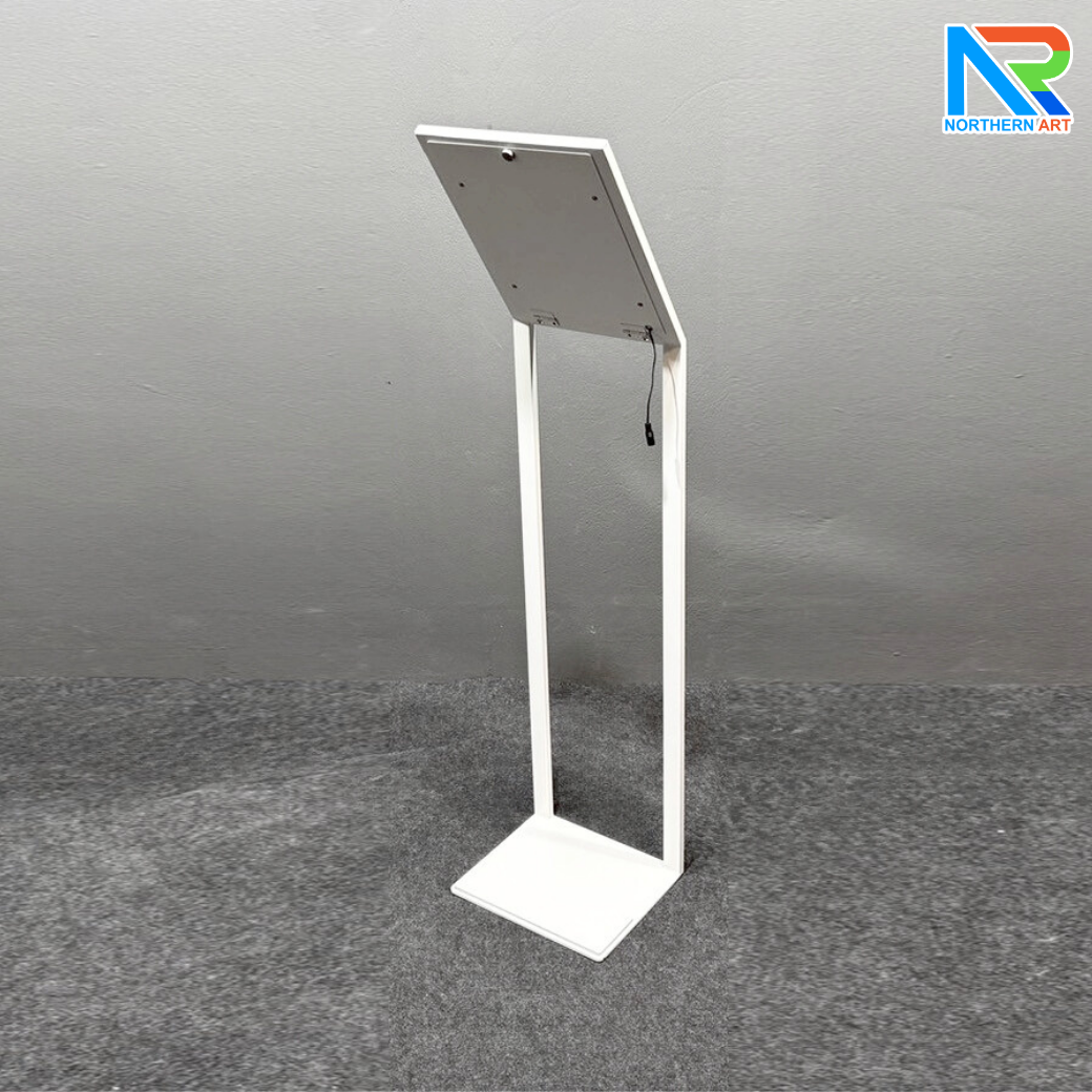 โปสเตอร์สแตนด์ตั้งพื้น LED รุ่นโชว์รูมรถ ขนาด A4 สอดงานพิมพ์ด้านบน วัสดุเหล็ก สีขาว มั่นคงแข็งแรง