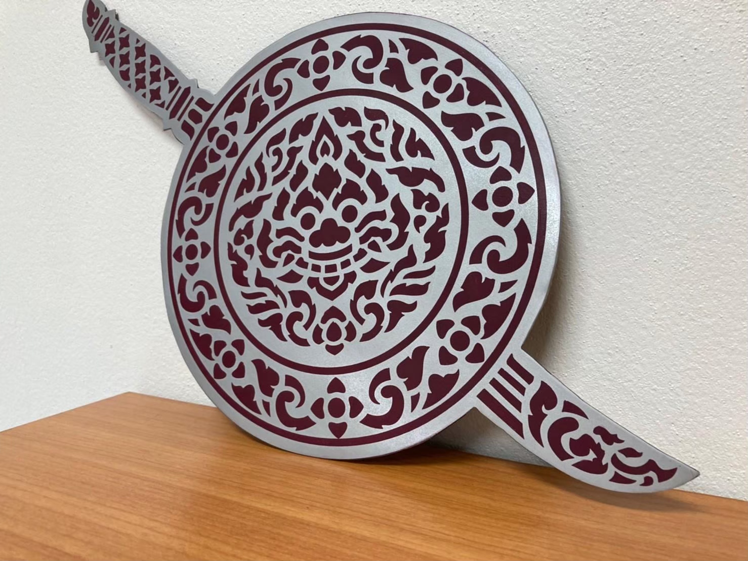 โลโก้โพเดียม โลโก้กัดกรด โลโก้หน่วยงาน ขนาด 20-25 ซม. กัดกรดสแตนเลสหนา 0.8 mm. สั่งผลิตตามแบบ