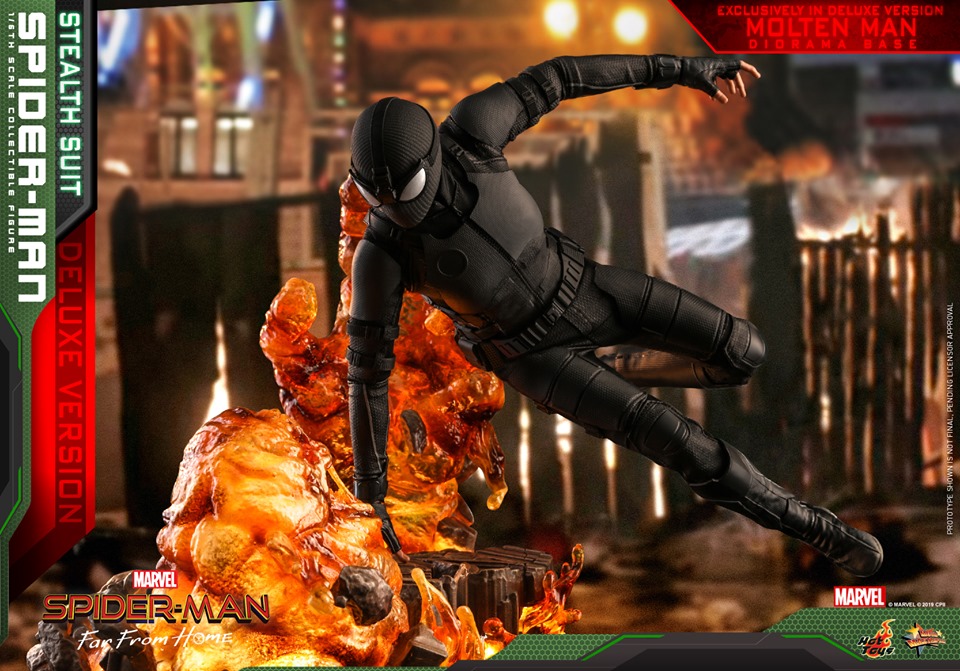 Hot Toys MMS541 Spider-Man: Far From Home - Spider-Man (Stealth Suit) (Deluxe Version)