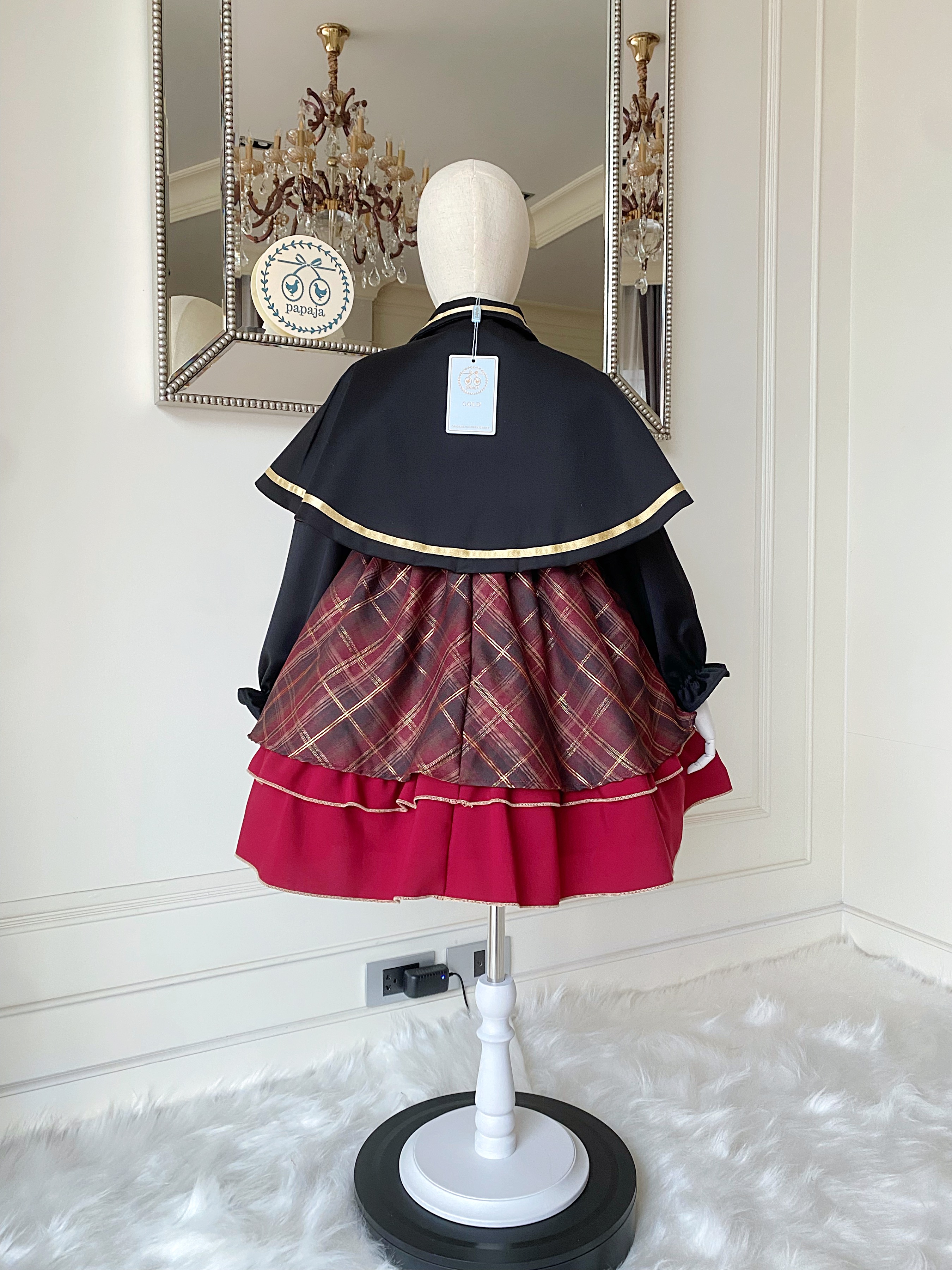 (HW) (เซต 3 ชิ้น) ชุดคอสเพลย์งานไฮพรีเมี่ยม แฮรี่พอตเตอร์ Harry Potter ครบเซต (ชุดเดรส+เสื้อคลุม+เครื่องประดับสีทอง)