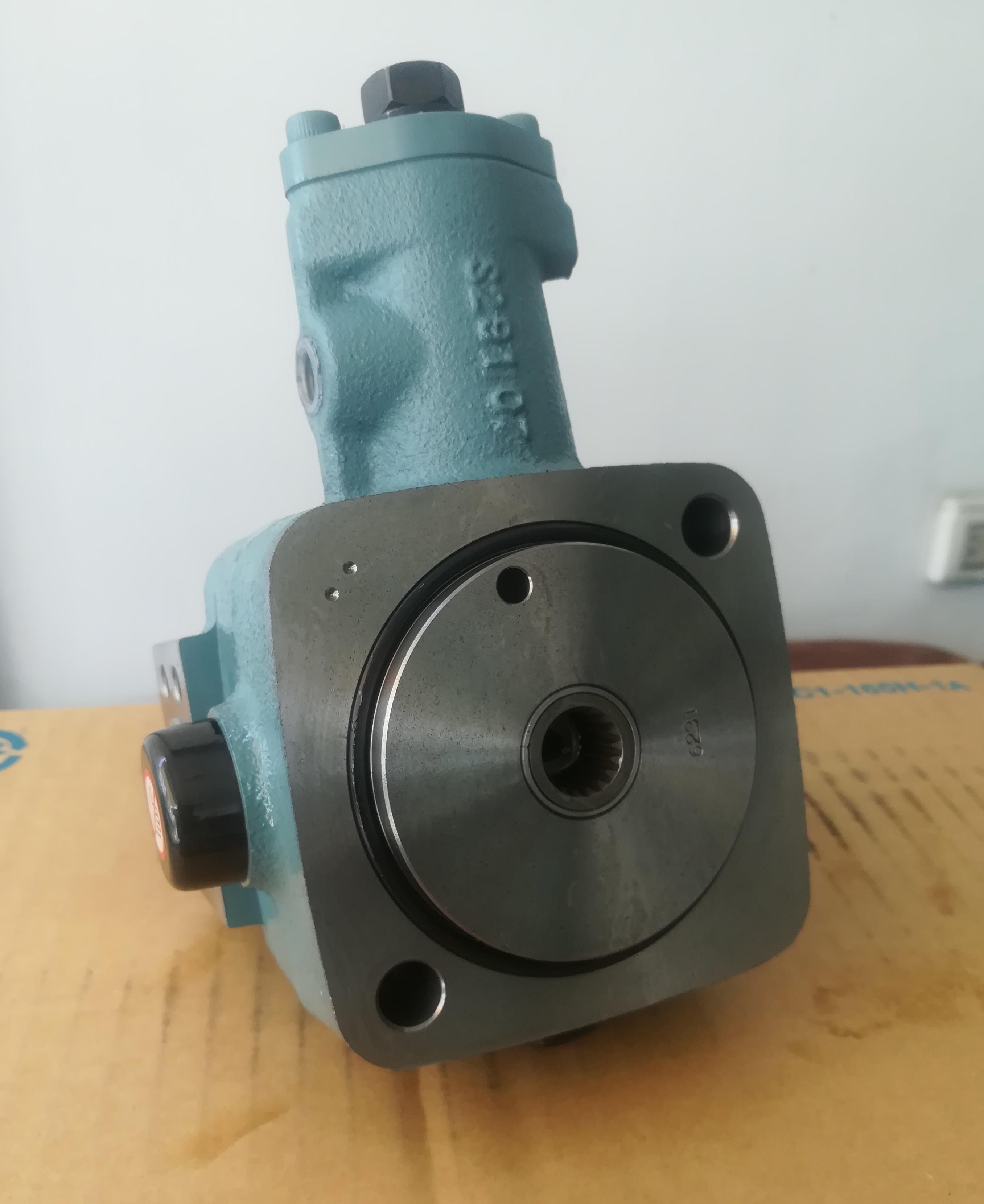 Only Pump UVN-1A-0A2 NACHI
