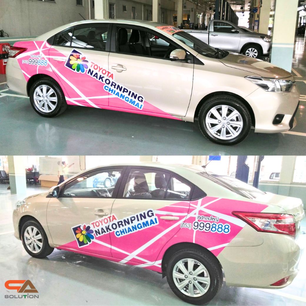 สติ๊กเกอร์ติดรถเก๋ง ไม่ทิ้งคราบกาว สั่งผลิตและติดตั้งตามแบบที่ต้องการ ติดได้ทั้ง กรุงเทพ และ เชียงใหม่