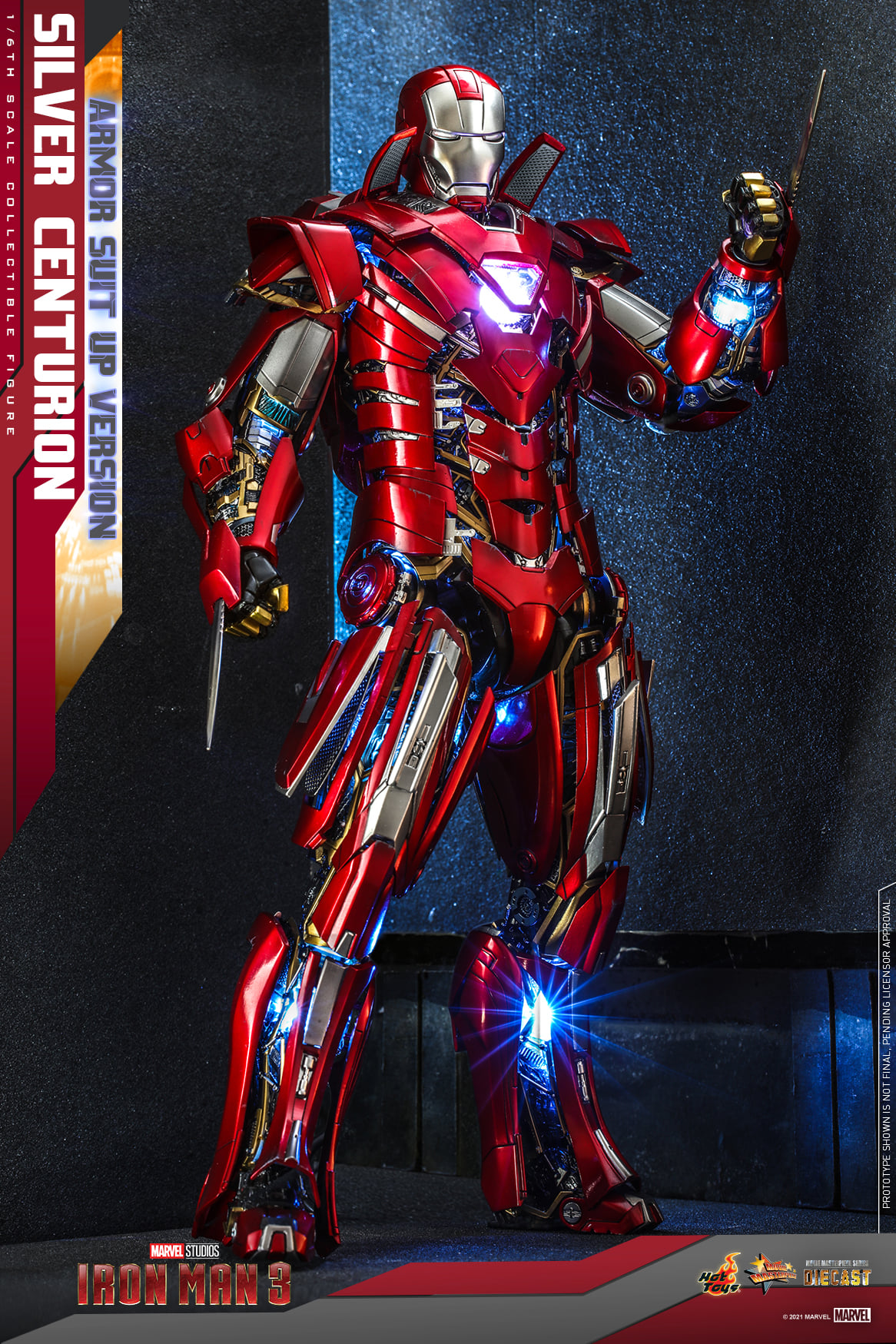 Hot Toys MMS618D43 1/6 Iron Man 3 - Silver Centurion (Armor Suit Up Version)